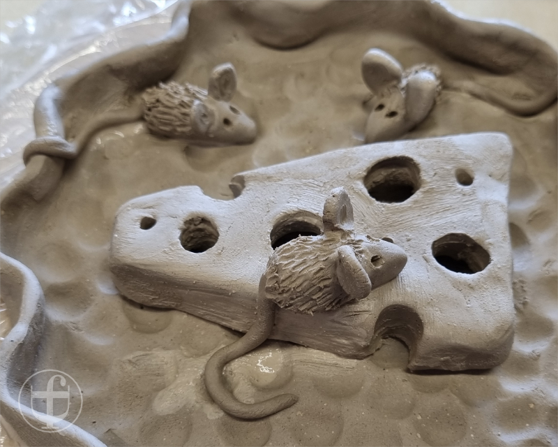 Frosch als Rohling. Fotografie von Daniela Joss