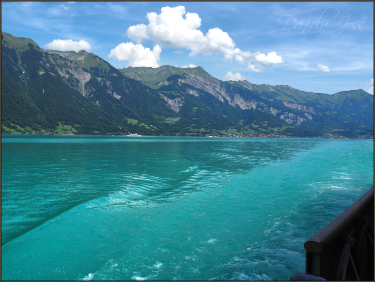 Daniela Joss - Von Iseltwald nach Giessbach auf dem See-Uferweg