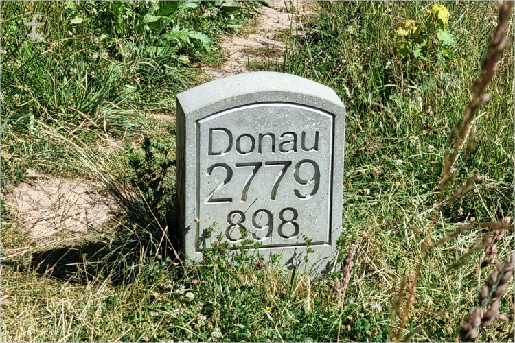 Marchstein, Donau-Ursprung von Daniela Joss