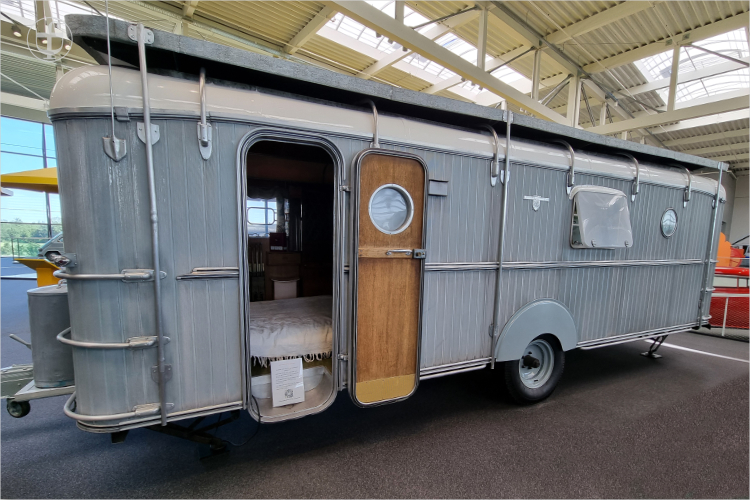 Coventry Steel Caravans Knight 1949 von Daniela Joss