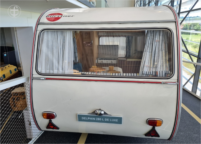 Bürstner Delphin 280 L De Luxe 1961 von Daniela Joss
